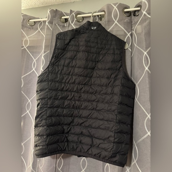 Vineyard Vines Men’s Vest - Picture 5 of 5
